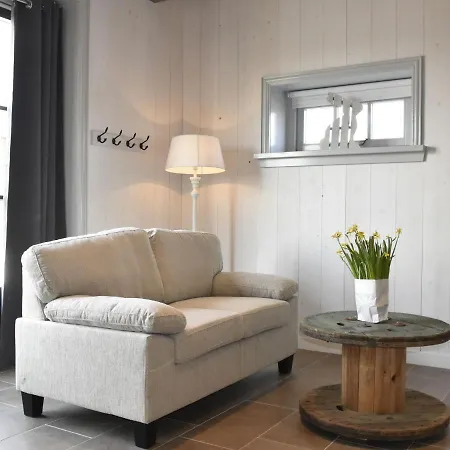 Cozy In Near Groote Keeten Vakantiehuis
